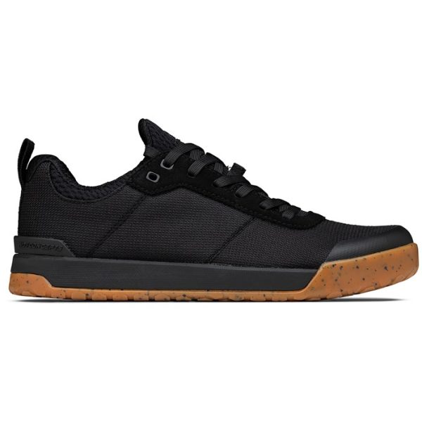Ri- Concepts Accomplice Clip Shoes